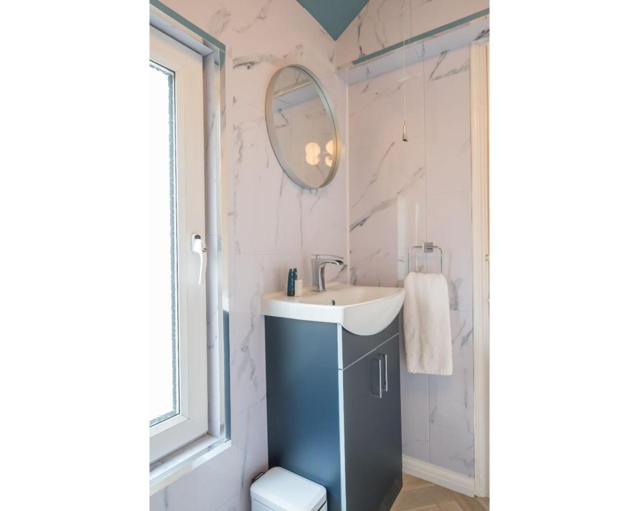 Central Belfast Apartments Chic Luxe R&R Zimmer foto